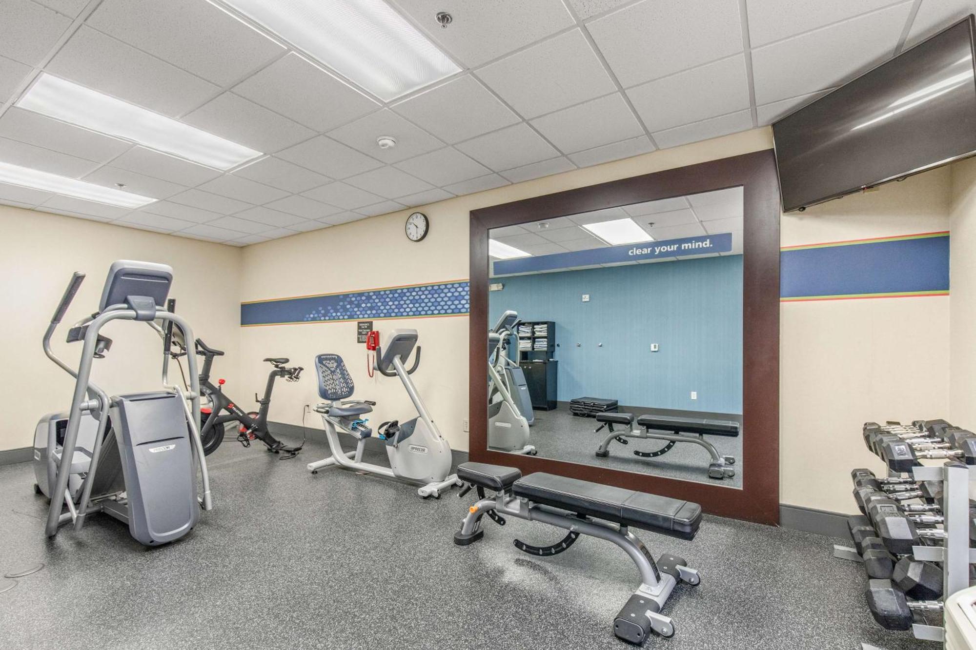 Hampton Inn Denver Northeast-Брайтон Экстерьер фото